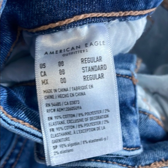 American Eagle Outfitters Women's Distressed Blue Jeans - Picture 6 of 9
